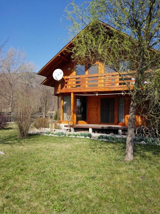 The Wooden House Villa Moldoveneşti Buitenkant foto