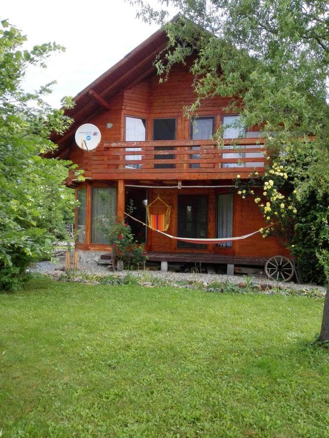 The Wooden House Villa Moldoveneşti Buitenkant foto